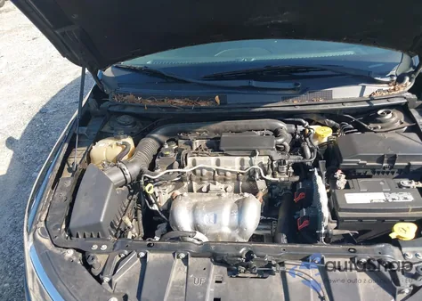 2015 Chrysler 200 Limited z USA, uszkodzony, nr VIN 1C3CCCAB0FN608221